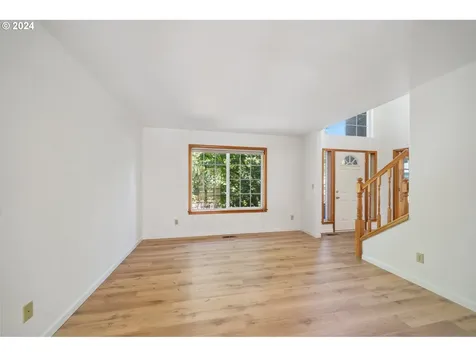 13026 Se Bluff Drive Clackamas OR 97015