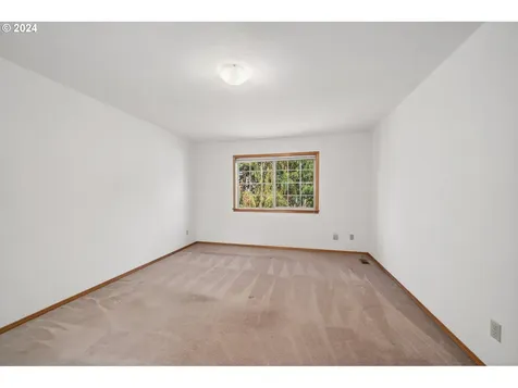 13026 Se Bluff Drive Clackamas OR 97015