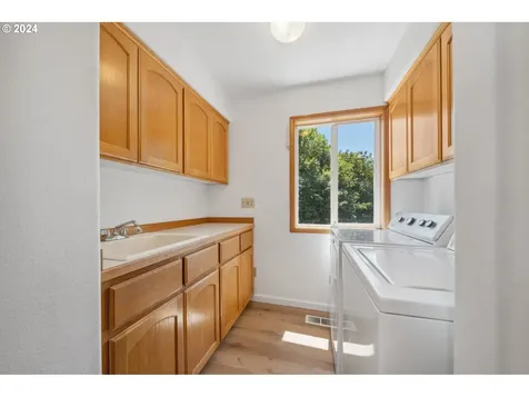 13026 Se Bluff Drive Clackamas OR 97015