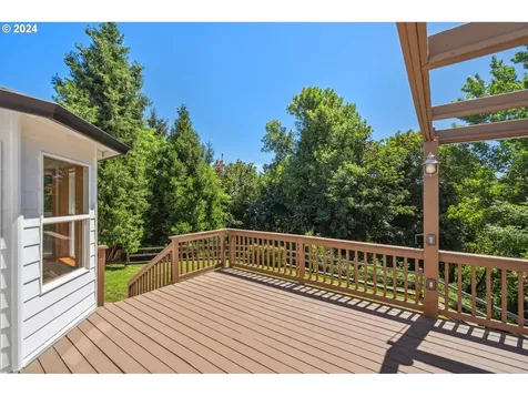 13026 Se Bluff Drive Clackamas OR 97015