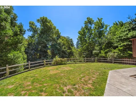 13026 Se Bluff Drive Clackamas OR 97015