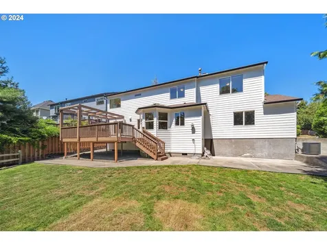 13026 Se Bluff Drive Clackamas OR 97015