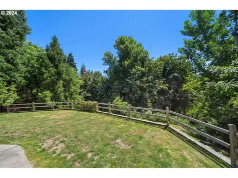 13026 Se Bluff Drive Clackamas OR 97015