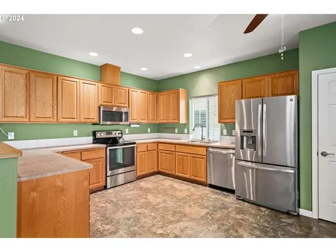 5450 Donohoe Avenue Eugene OR 97402