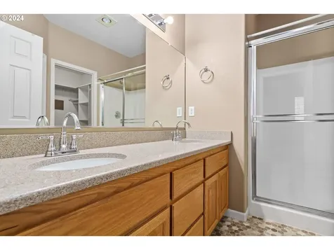 5450 Donohoe Avenue Eugene OR 97402