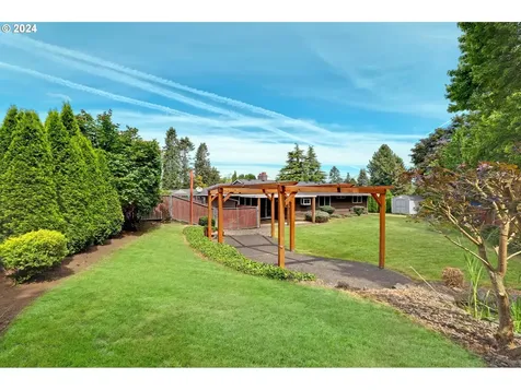 3530 Ne 137th Avenue Portland OR 97230