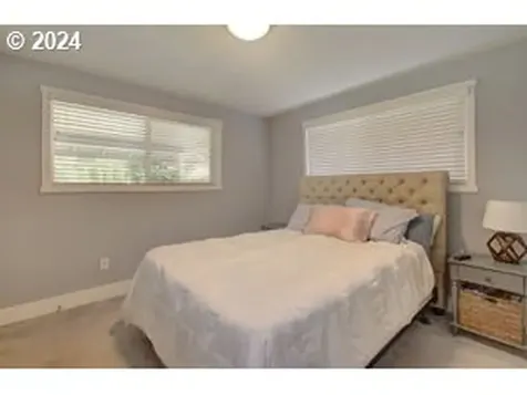 2718 Nw 102nd Street Vancouver WA 98685