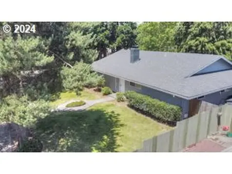 2718 Nw 102nd Street Vancouver WA 98685
