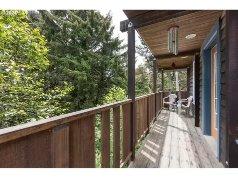 3010 Sw Anchor Avenue Lincoln City OR 97367