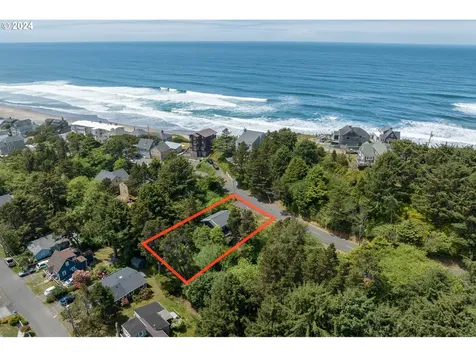 3010 Sw Anchor Avenue Lincoln City OR 97367