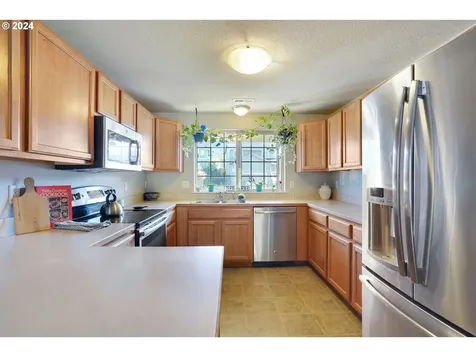 925 Grant Street Lafayette OR 97127