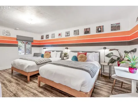 1175 2nd Street SE Bandon OR 97411