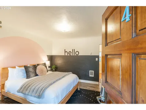 1175 2nd Street SE Bandon OR 97411