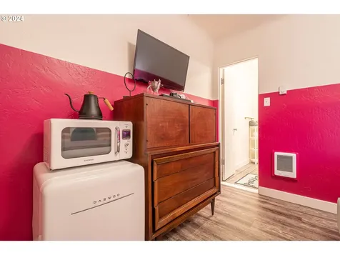 1175 2nd Street SE Bandon OR 97411