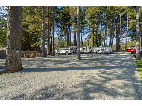 1175 2nd Street SE Bandon OR 97411