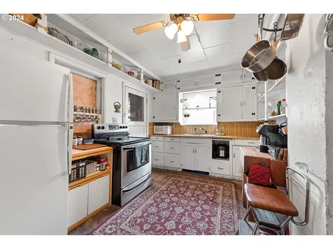 1543 1st Street Baker City OR 97814