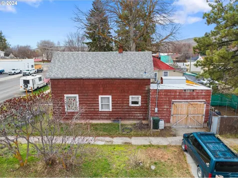 1543 1st Street Baker City OR 97814