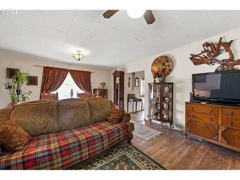 1543 1st Street Baker City OR 97814