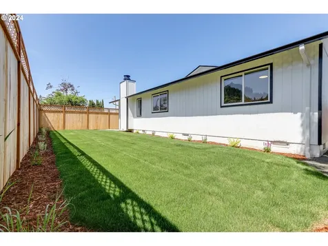 6757 A Street Springfield OR 97478