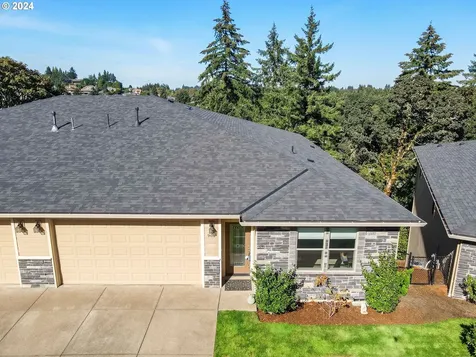 962 Sahalee Court SE Salem OR 97306
