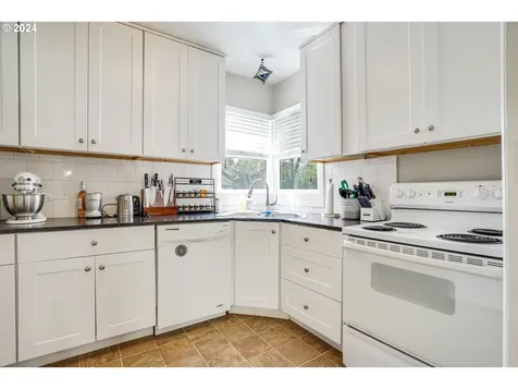 335 Nw 9th Street Corvallis OR 97330