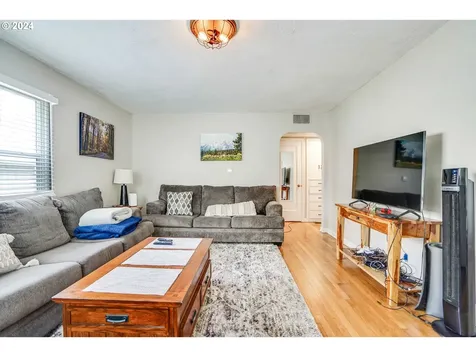 335 Nw 9th Street Corvallis OR 97330