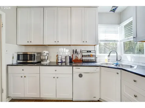 335 Nw 9th Street Corvallis OR 97330
