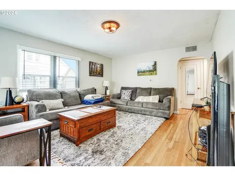 335 Nw 9th Street Corvallis OR 97330
