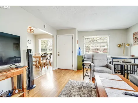 335 Nw 9th Street Corvallis OR 97330
