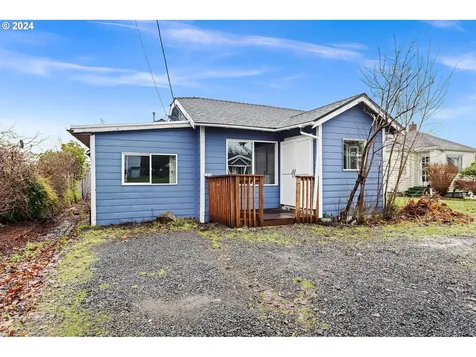 1374 S Main Avenue Warrenton OR 97146