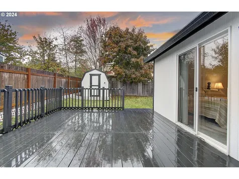 15712 NE 92nd Street Vancouver WA 98682