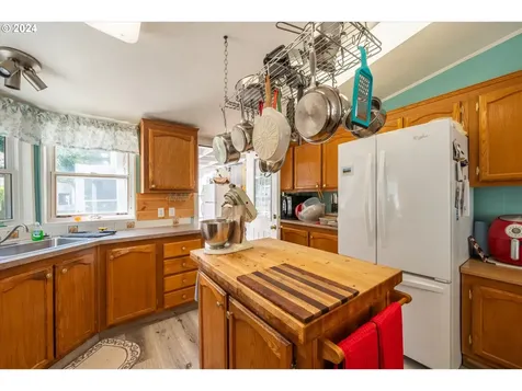 53636 Morrison Road Bandon OR 97411