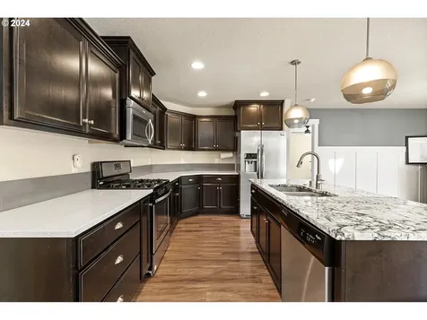 1813 Willow Street Woodland WA 98674