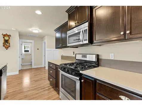 1813 Willow Street Woodland WA 98674