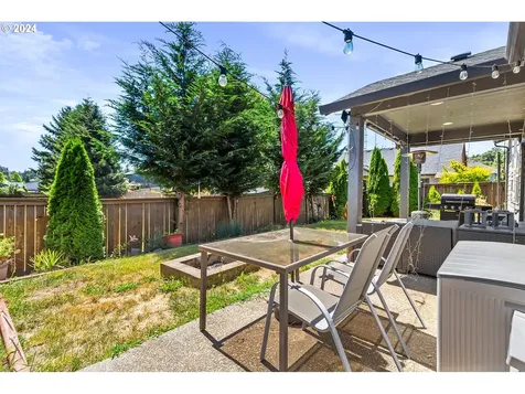 1813 Willow Street Woodland WA 98674