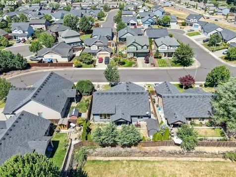 1813 Willow Street Woodland WA 98674