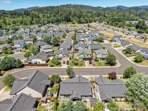 1813 Willow Street Woodland WA 98674