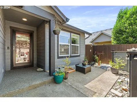 1813 Willow Street Woodland WA 98674