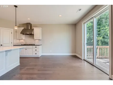 16945 Nw Crossvine Street Portland OR 97229