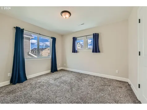 16945 Nw Crossvine Street Portland OR 97229