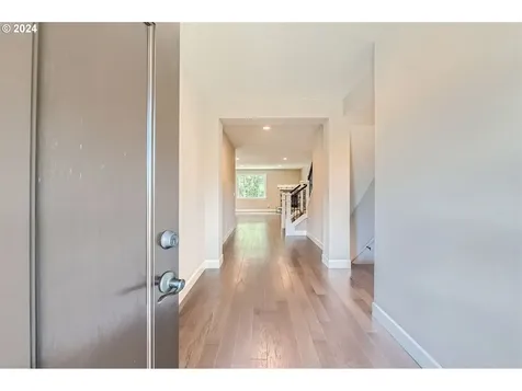 16945 Nw Crossvine Street Portland OR 97229