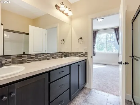 11581 Se Aquila Street Happy Valley OR 97086