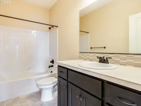 11581 Se Aquila Street Happy Valley OR 97086