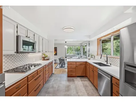 12802 SE Knapp Street Portland OR 97236