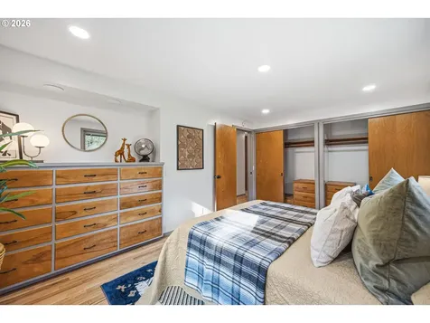 12802 SE Knapp Street Portland OR 97236
