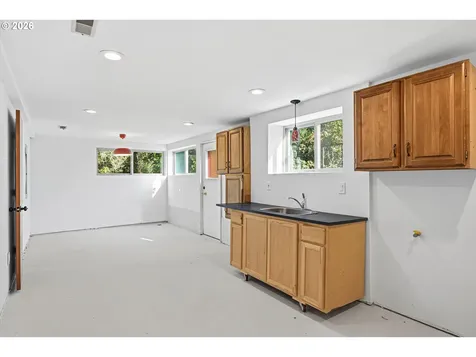 12802 SE Knapp Street Portland OR 97236