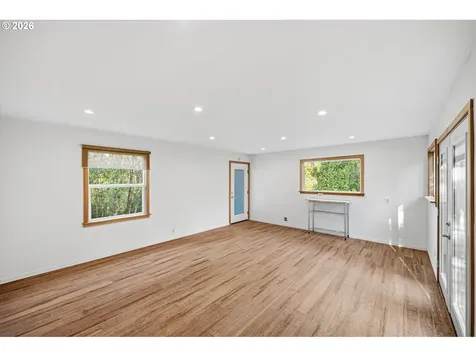 12802 SE Knapp Street Portland OR 97236