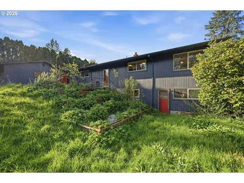 12802 SE Knapp Street Portland OR 97236