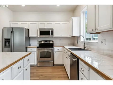17509 Sw Lawton Street Beaverton OR 97003