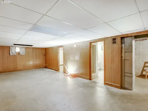 1921 Se 186th Avenue Portland OR 97233